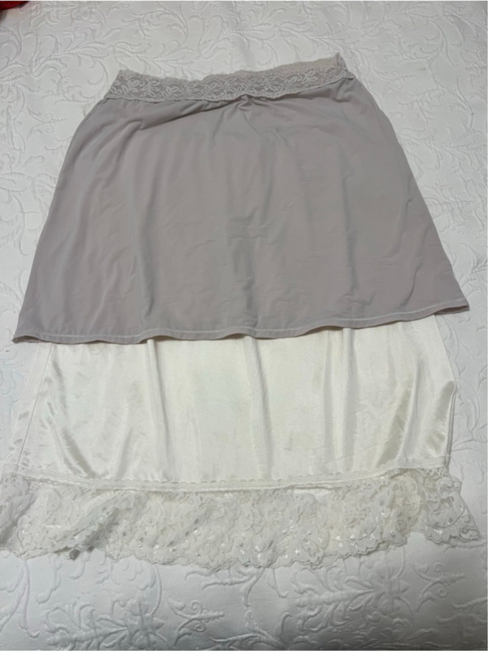 Women's Vanity Fair & Vassarette Slip Skirt Bundle Size L Grey and White
